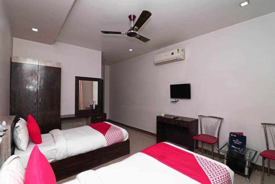 OYO Sheetal Hotel主图