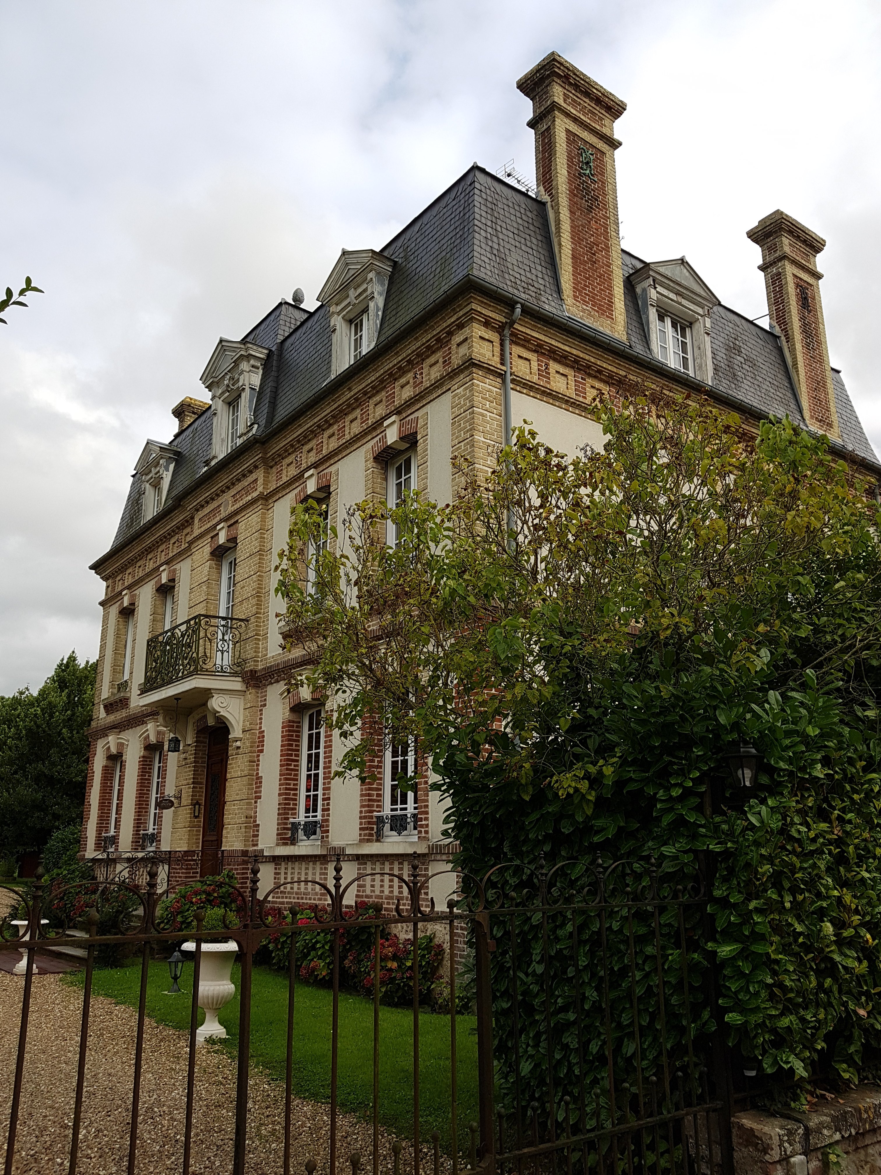 Manoir le Mesnil-官方