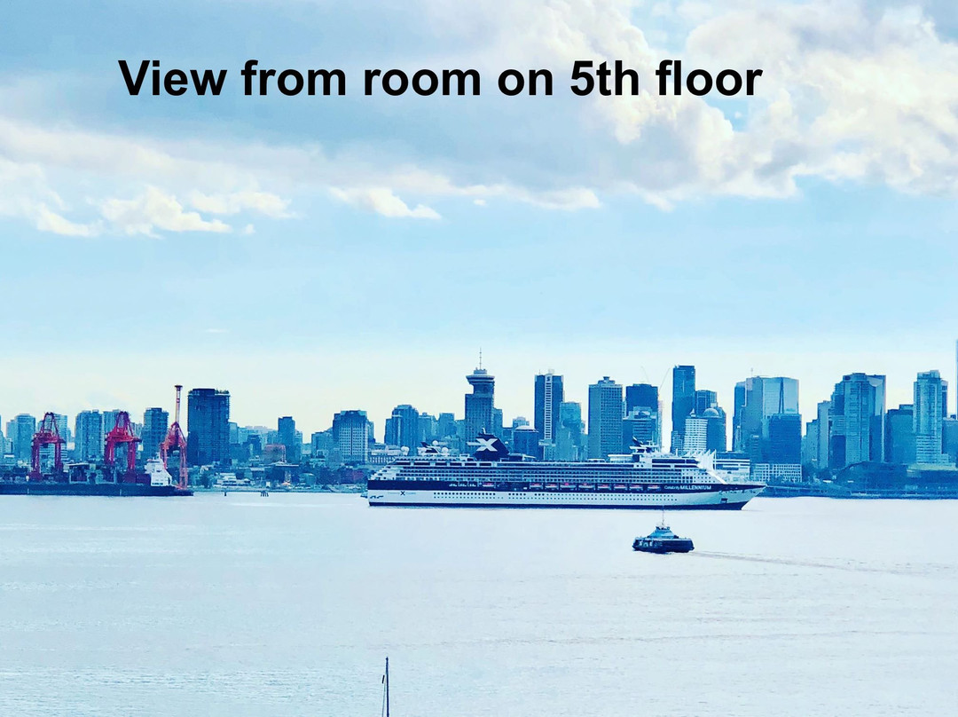 Pinnacle Hotel at The Pier主图