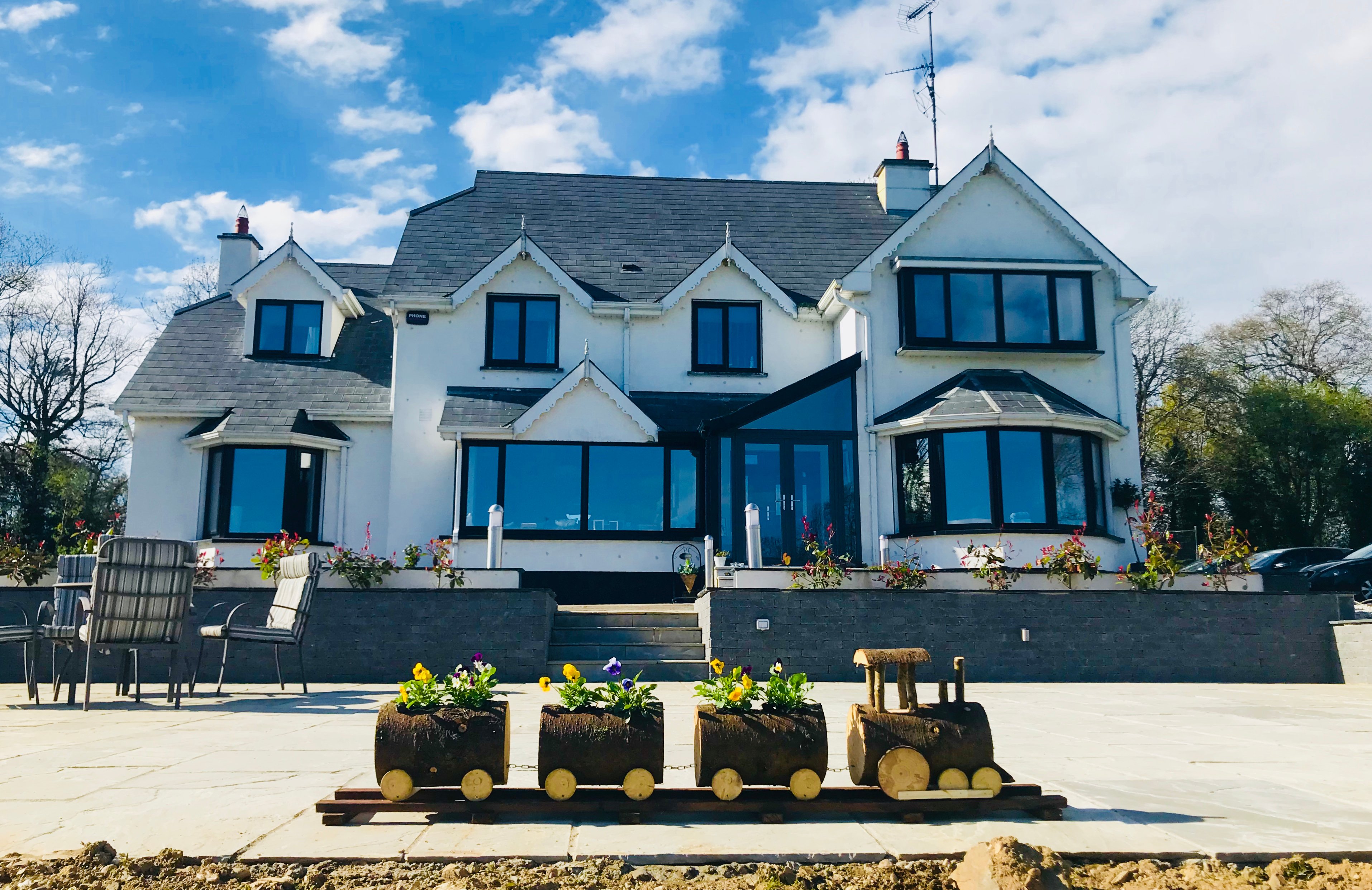 Railway Country House-官方