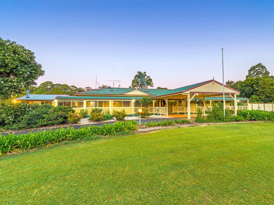 邦维尔别墅豪华大床和早餐主图