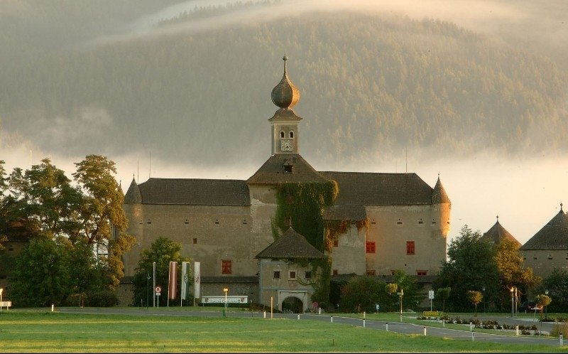 Schloss Gabelhofen-官方