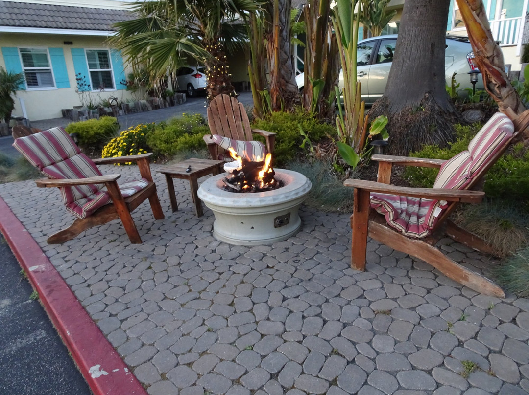 比池邦伽罗套房&酒店主图