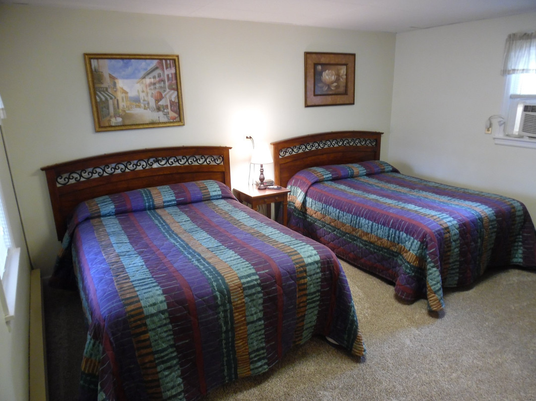 Moon-Lite Motel主图