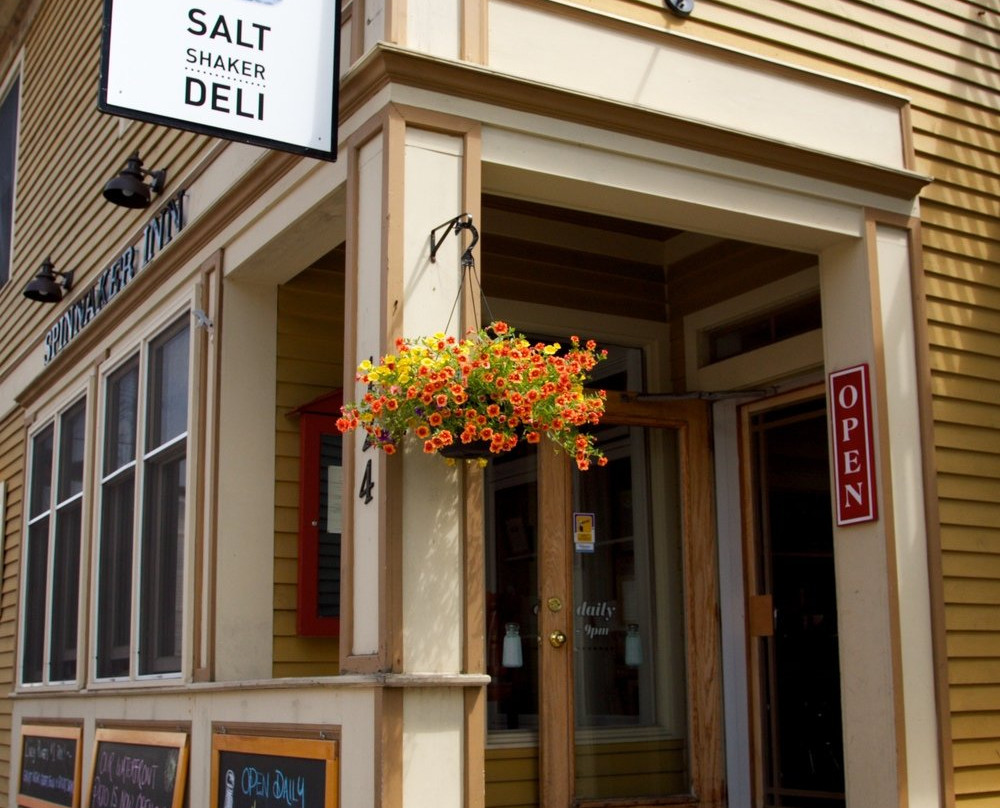 Salt Shaker Deli & Inn主图