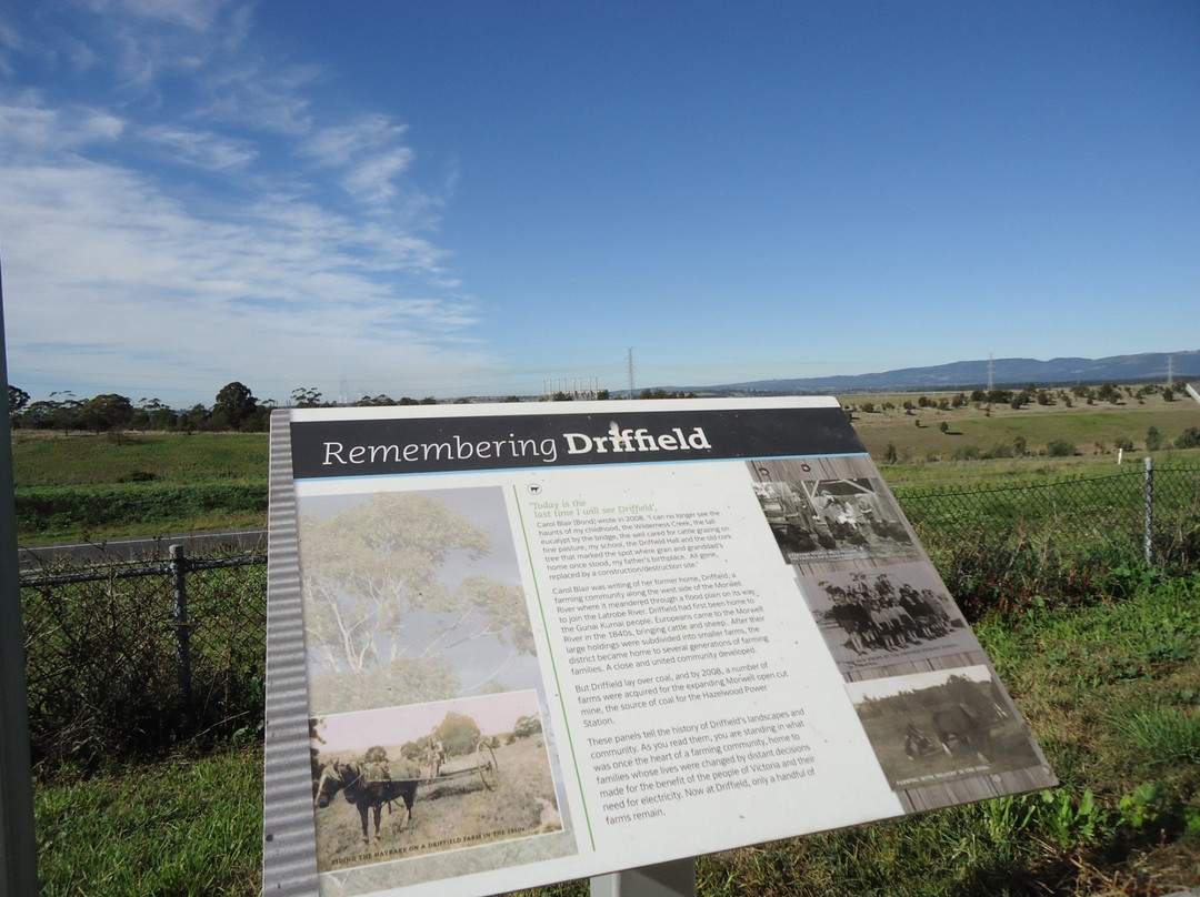 Driffield Memorial景点图片