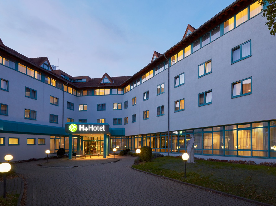H+ Hotel Stuttgart Herrenberg主图