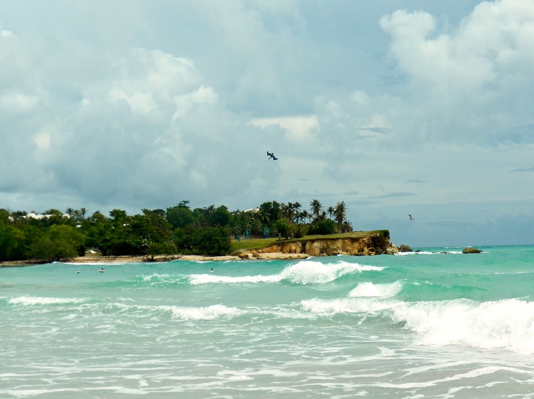 Plage de Saint-Felix-Le Gosier必去景点