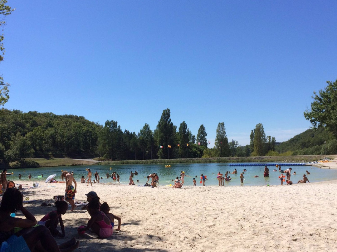 Montaigu Plage景点图片
