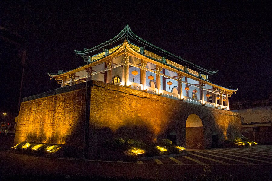 东莞西城楼大街-东莞市必去景点