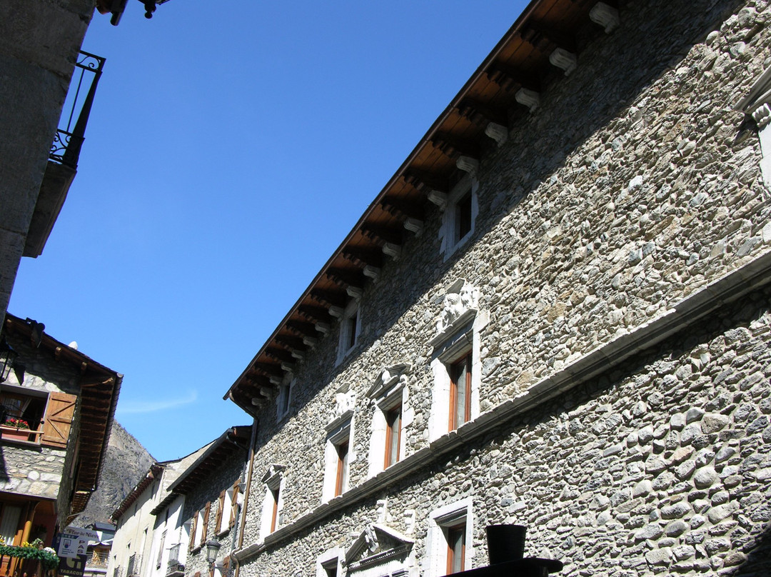 Palacio de los Condes de Ribagorza景点图片