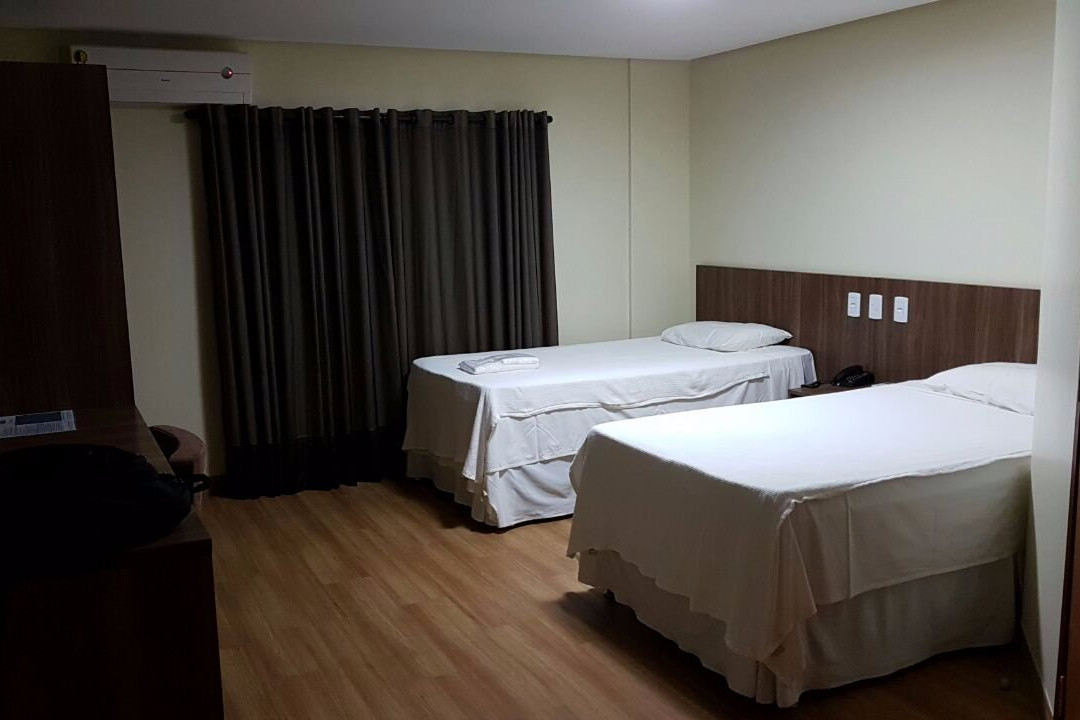 米内鲁斯路径酒店