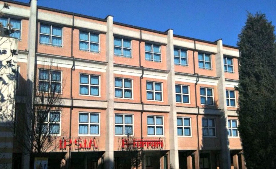 Istituto Tecnico Professionale Statale A. Ferrari景点图片