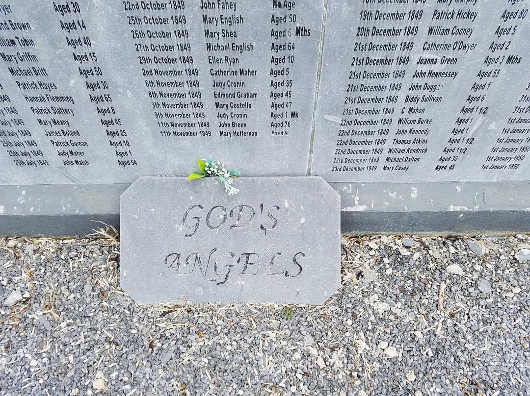 St Marks Cemetery and Famine Graveyard-卡舍尔必去景点