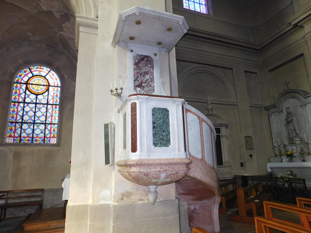 Église Notre-Dame de Pont-de-Veyle-Pont-de-Veyle必去景点