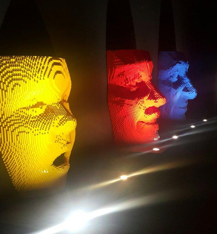 The Art of the Brick-巴塞罗那必去景点