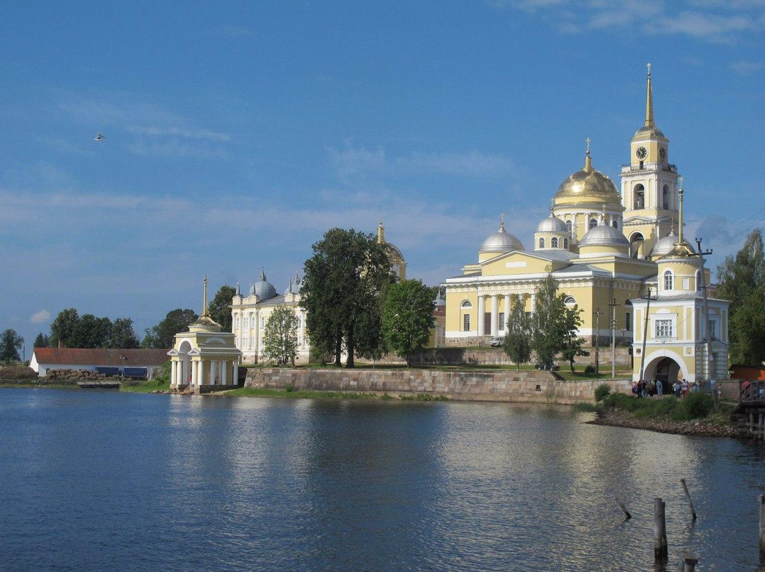 Stolobny Island旅游攻略图片