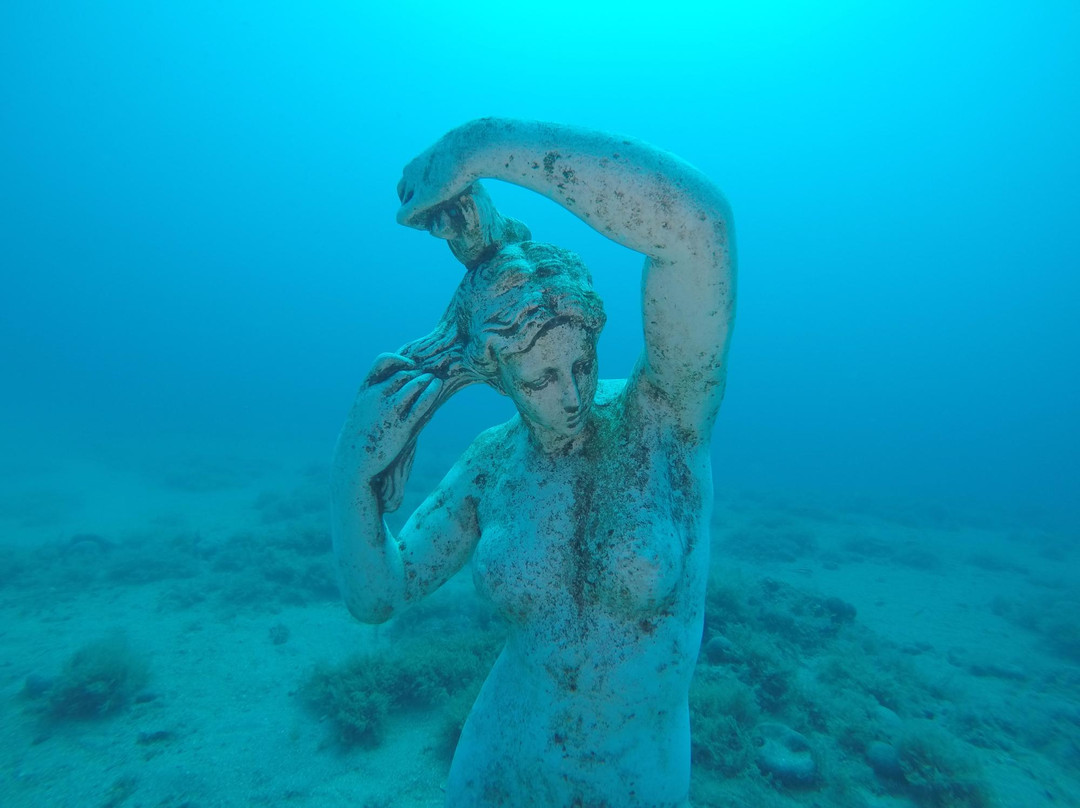 Girandella Diving-拉宾必去景点