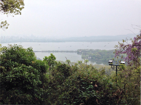 宝石山-杭州市必去景点