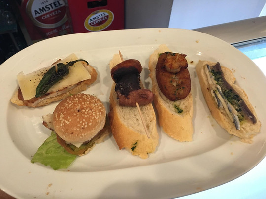 La Nina De La Peineta