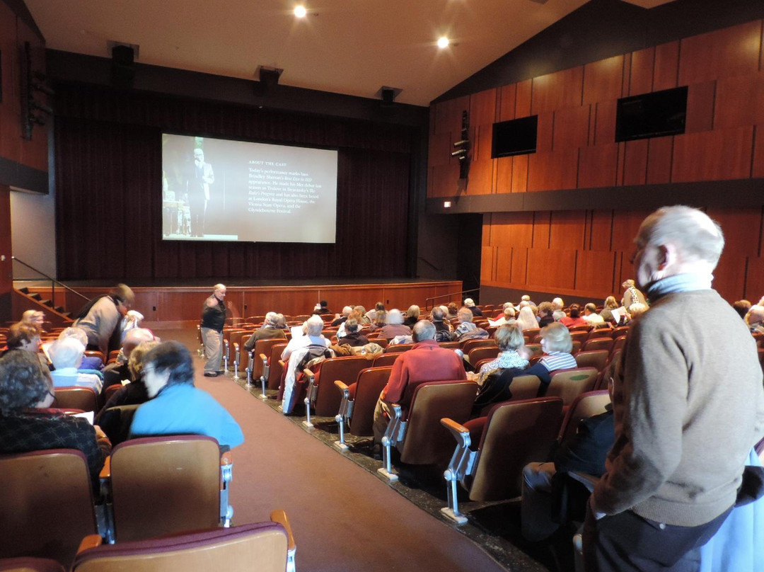 Leura Hill Eastman Performing Arts Center景点图片