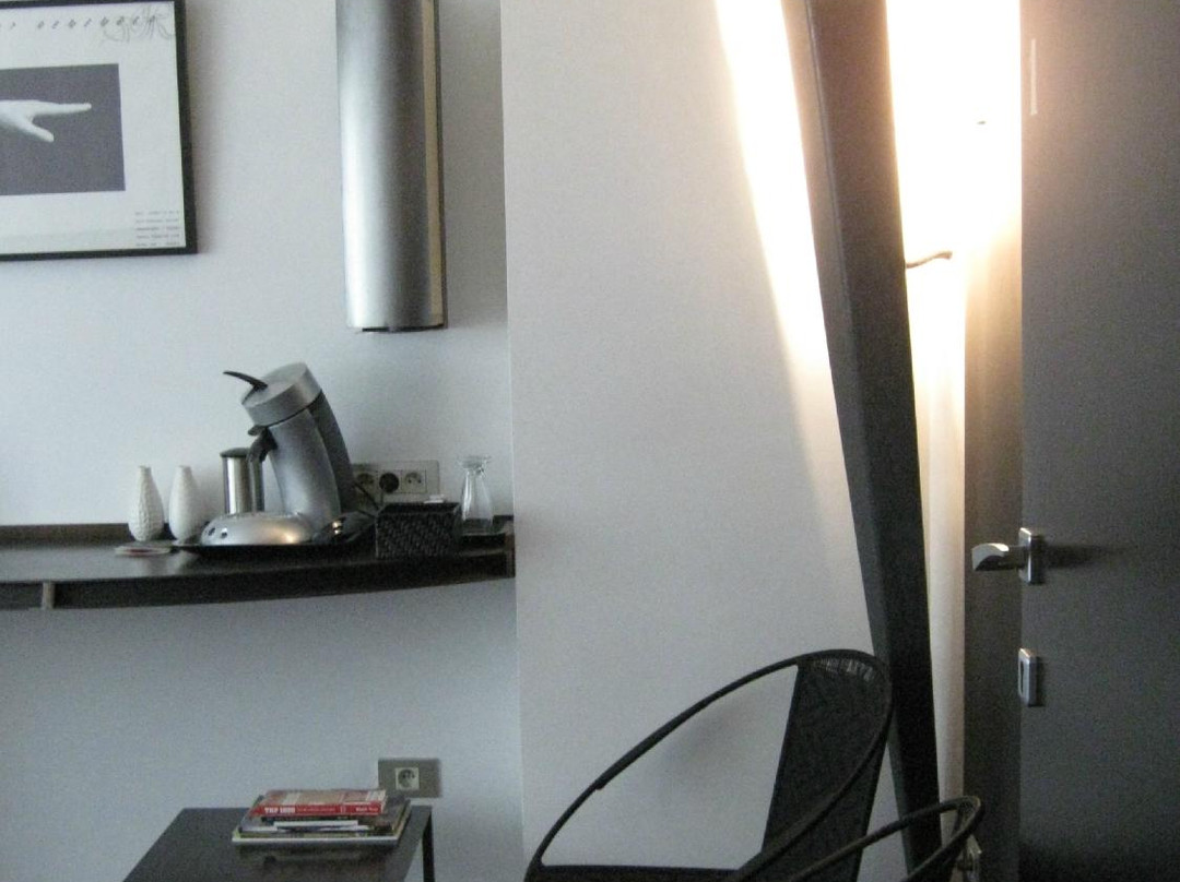 Den Stoeten Hoane主图