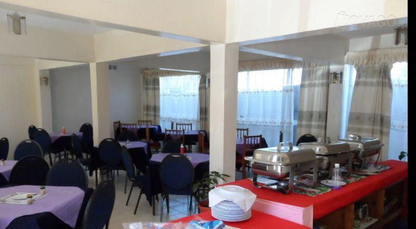 Hotel Twin Towers主图