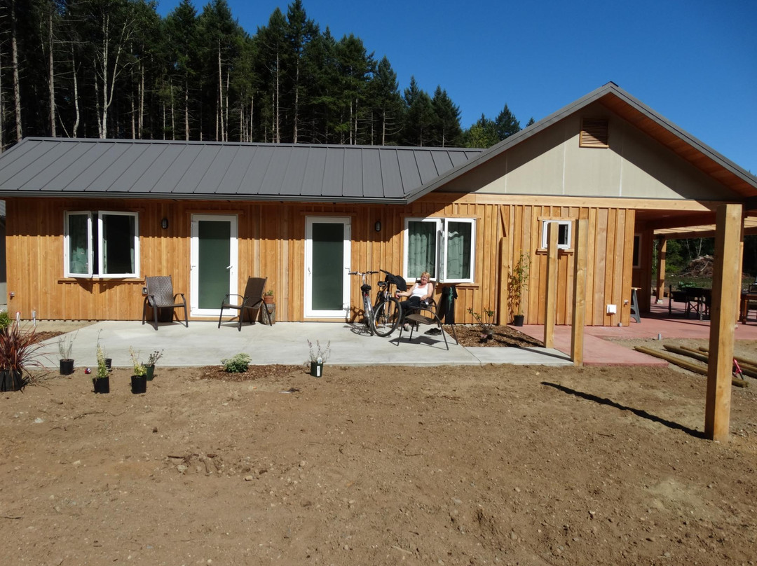 Tumblehome Farm B&B