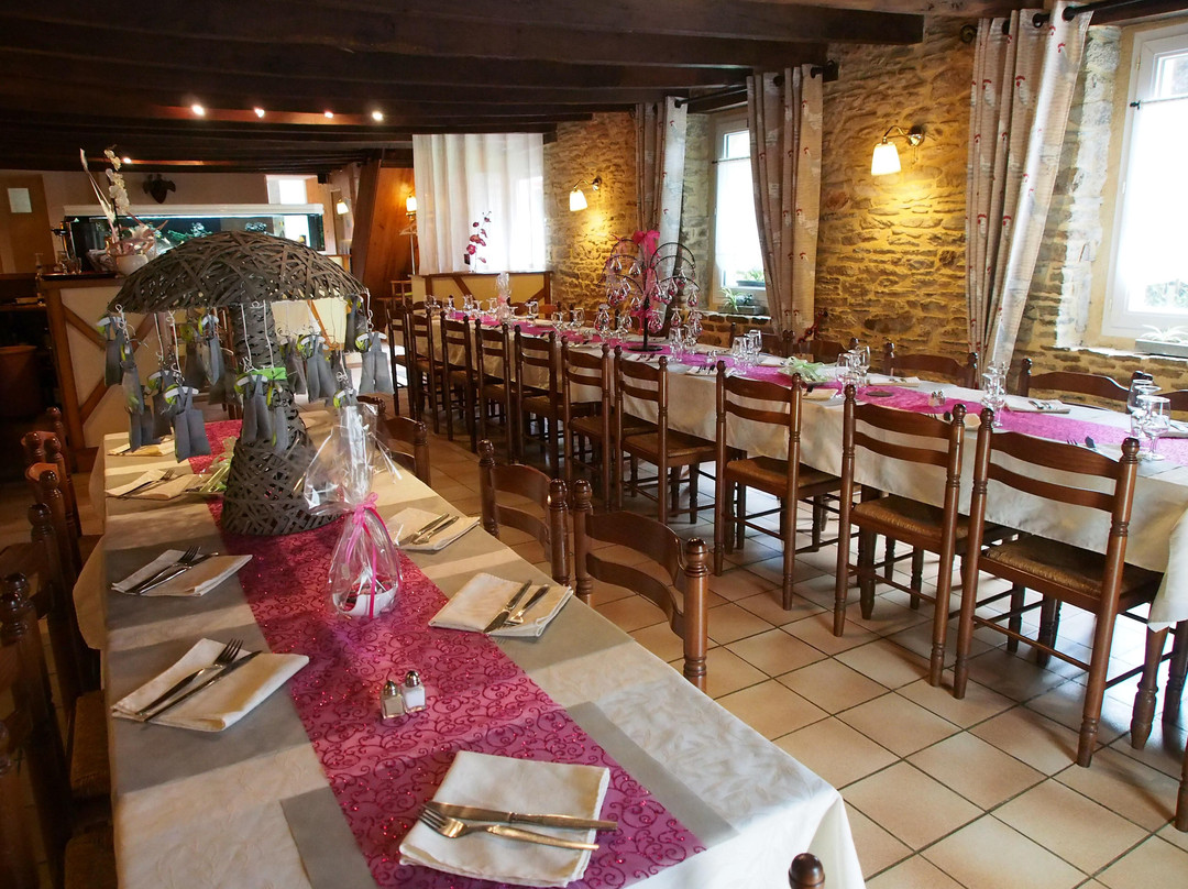 Saint-Jean-Brevelay餐馆和美食-Au Vieux Pressoir