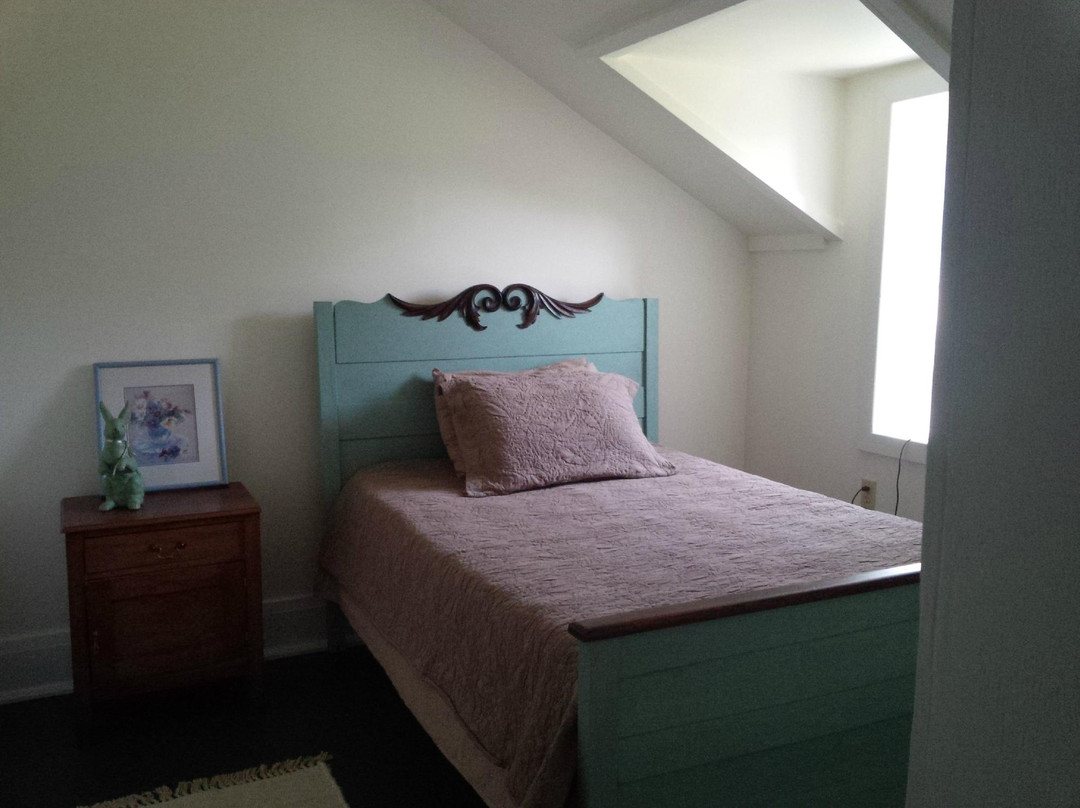 Quintina’s Clothier and Guest House主图