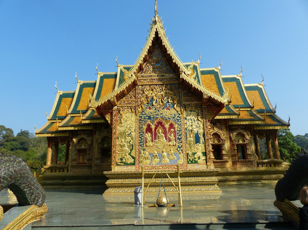 Wat Phra Phuttabat Si Roi