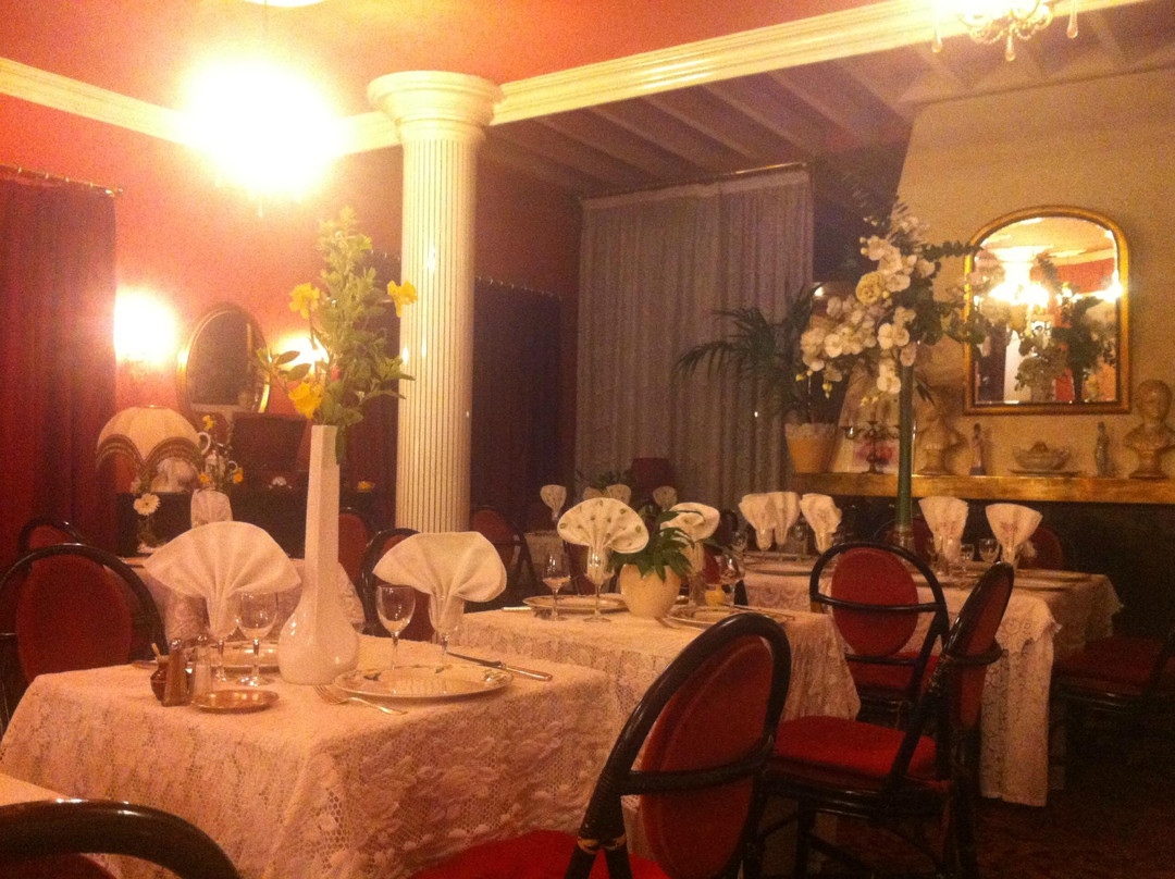 Hotel des Pyrenees主图