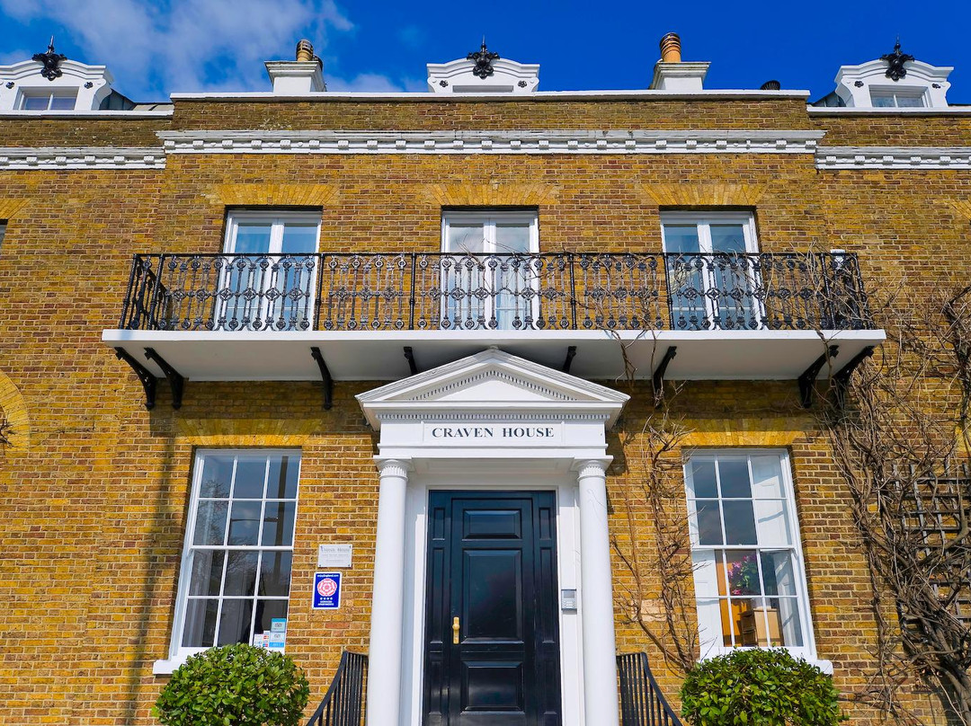 Craven House Apartments