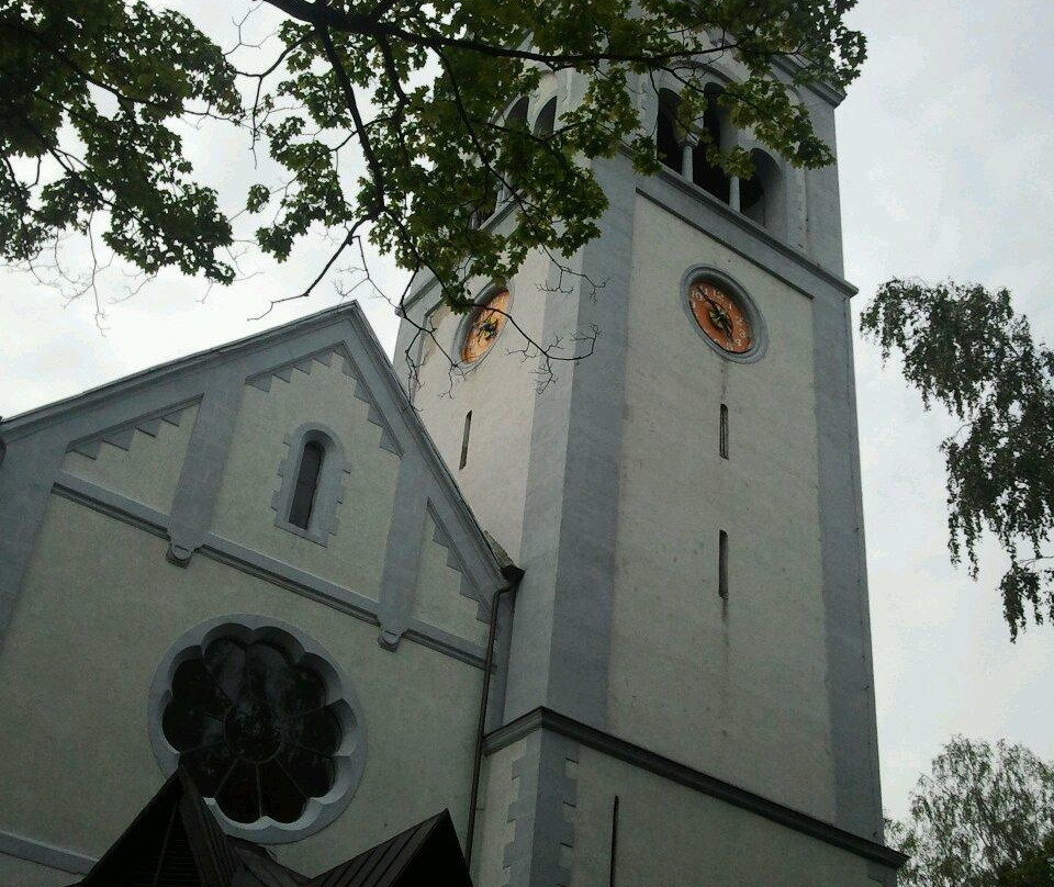 The Church of Queen Luisa景点图片