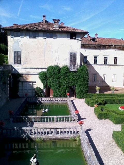 Villa Cicogna Mozzoni景点图片