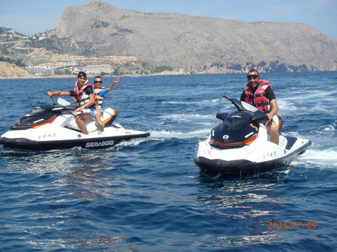 Jet Ski-卡尔佩必去景点