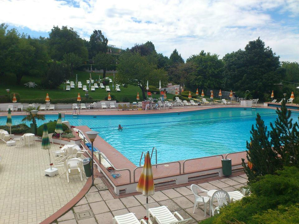 Cuenca Club Parco Piscina di Monteombraro-摩德纳必去景点