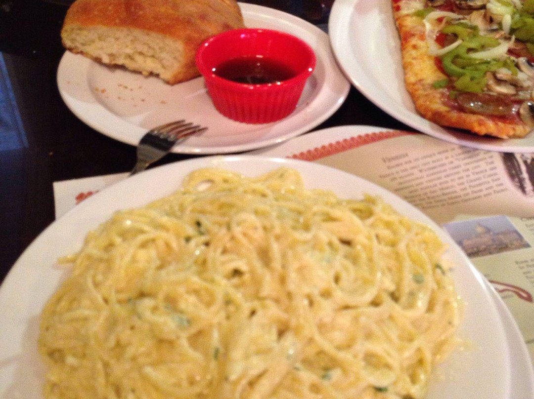 Evelyn's BIG Italian Pizzeria and Ristorante