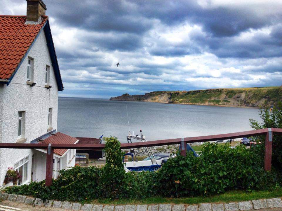 Runswick Bay景点图片