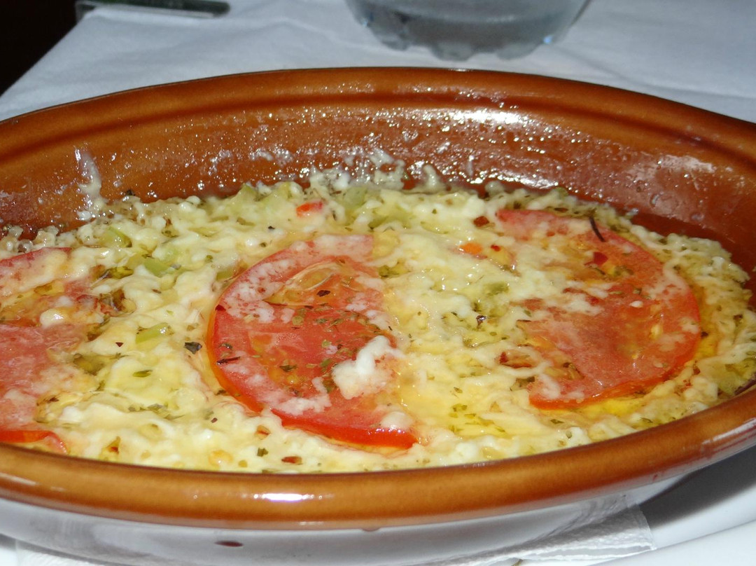 Milagrosa Taverna Barbecue-Taxiarchis必去景点