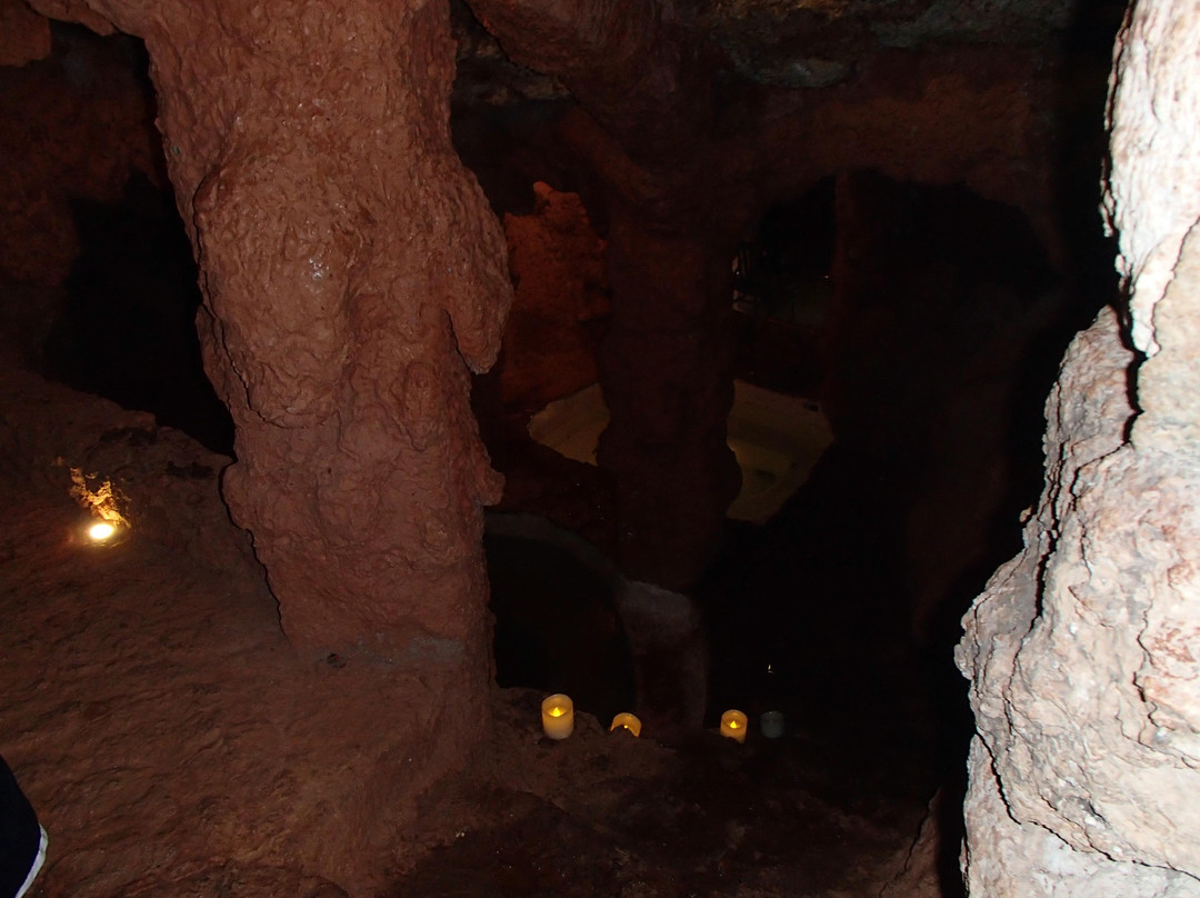 Piedra de Agua Fuente Termal & Spa-昆卡必去景点