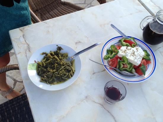 Olympia Paxos Apartment-客卧