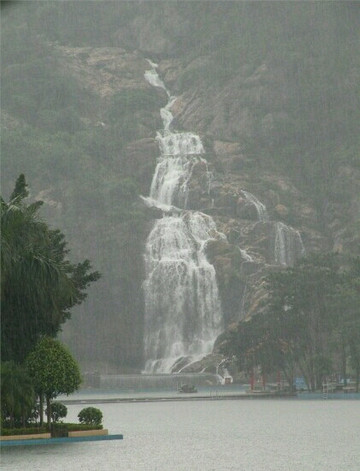 芙蓉嶂风景区-广州市必去景点