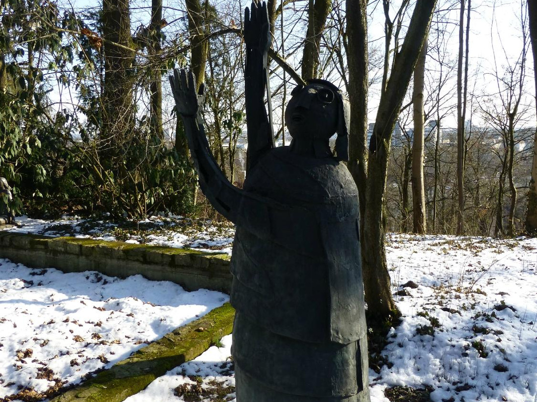 Heinrich-Kirchner-Skulpturengarten am Burgberg景点图片