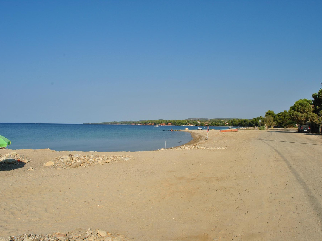 Nikiti Beach景点图片