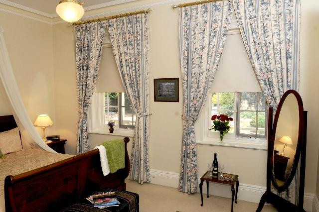 Adelaide Hills Oakfield Inn主图