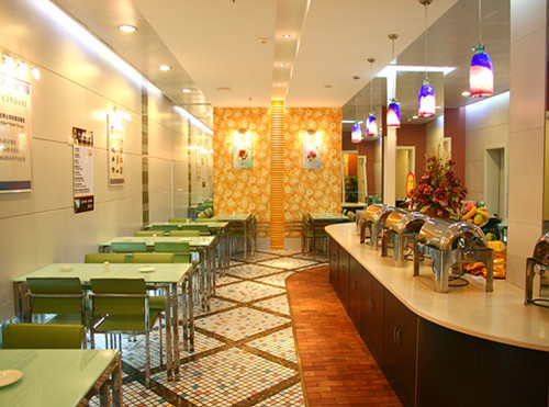 扬子江饭店(武汉青山红钢城地铁站店)主图