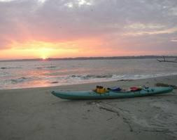 Barefoot Bubba's Kayak Rentals and Shop-Harbor Island必去景点