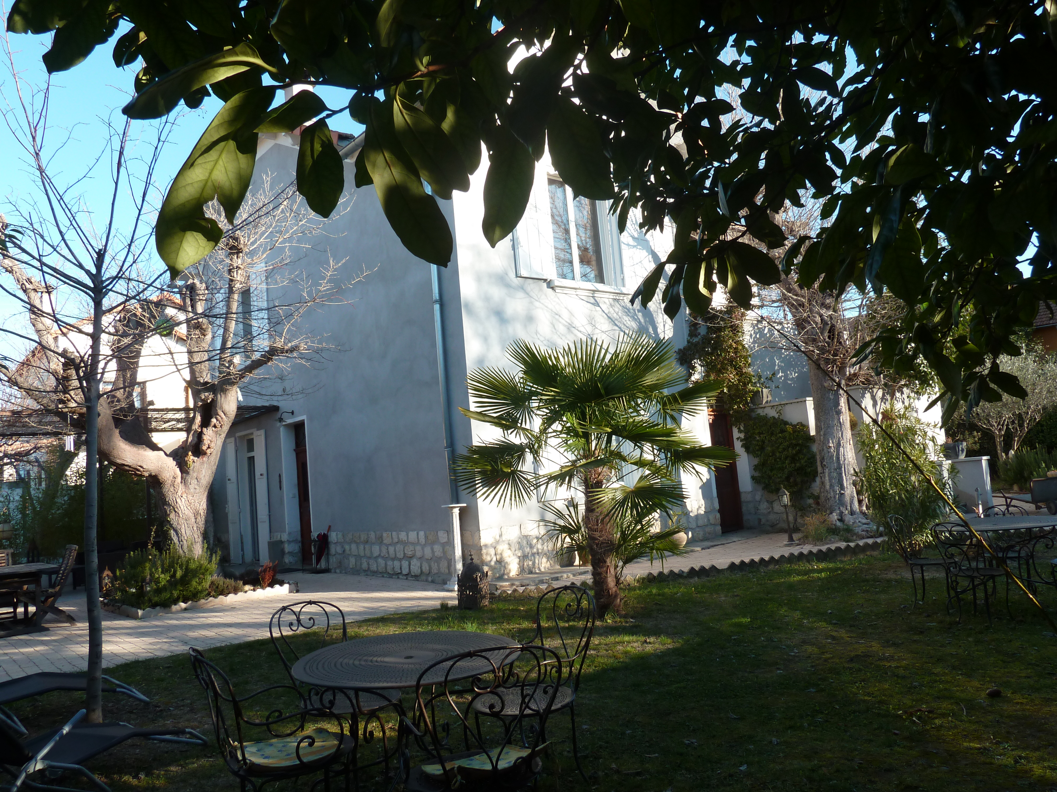 Villa PondY-官方