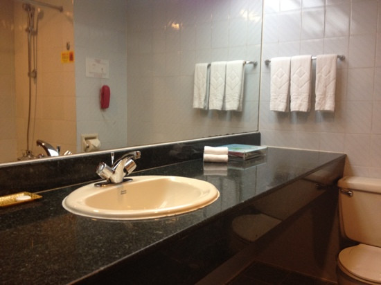 珠海L酒店（拱北口岸莲花路店）主图